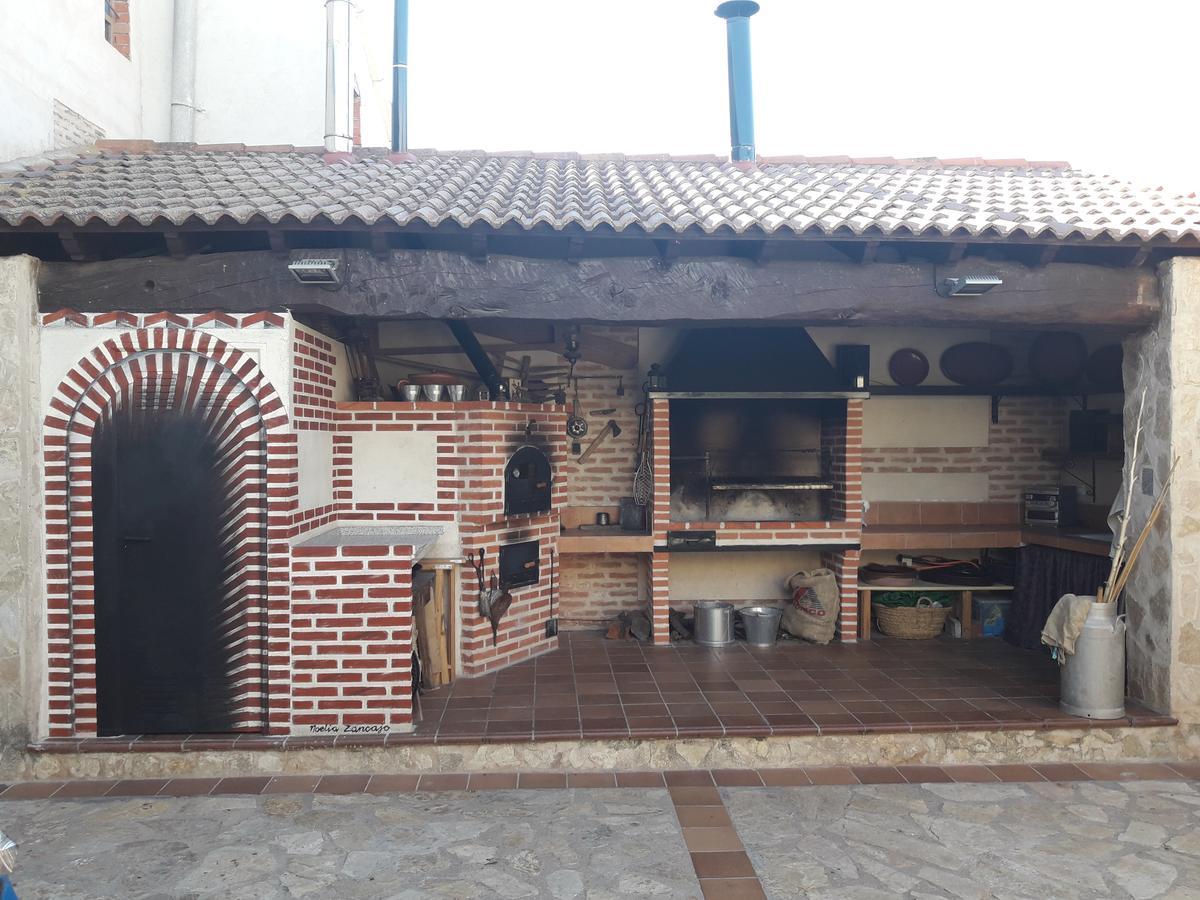 Casa Rural La Casa De Las Manuelas Horcajo de las Torres 外观 照片